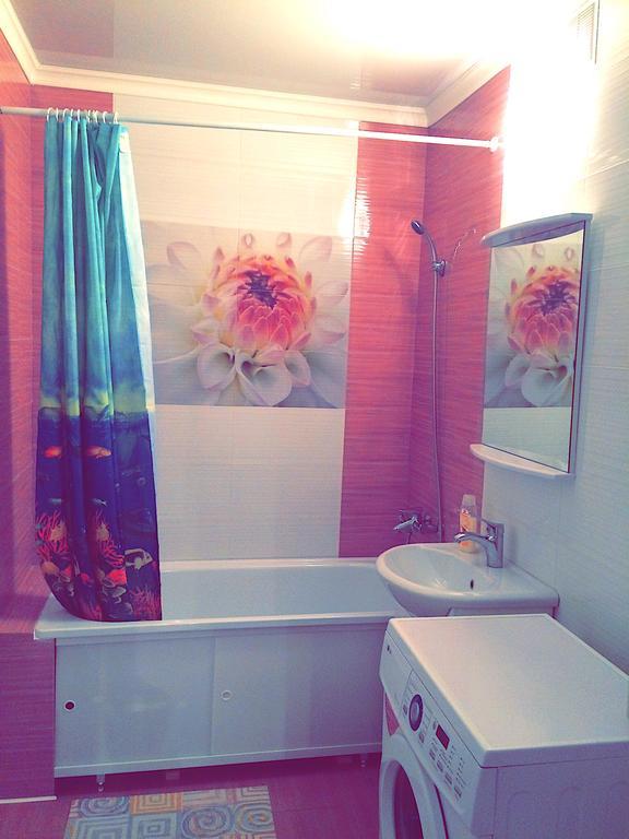 Vremena Goda Apartment In Astana エクステリア 写真