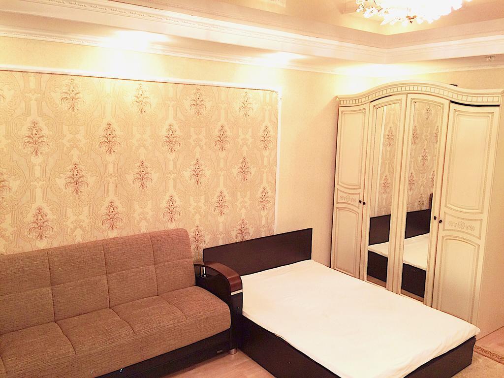 Vremena Goda Apartment In Astana エクステリア 写真